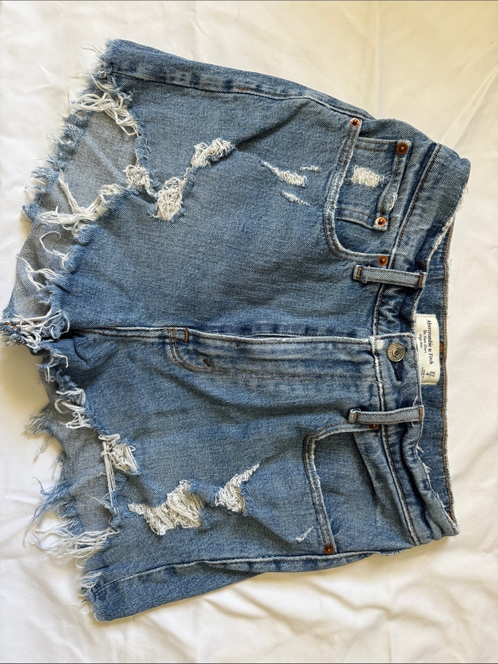 Abercrombie & Fitch Curve Love Light Blue Distressed Denim Shorts size 27